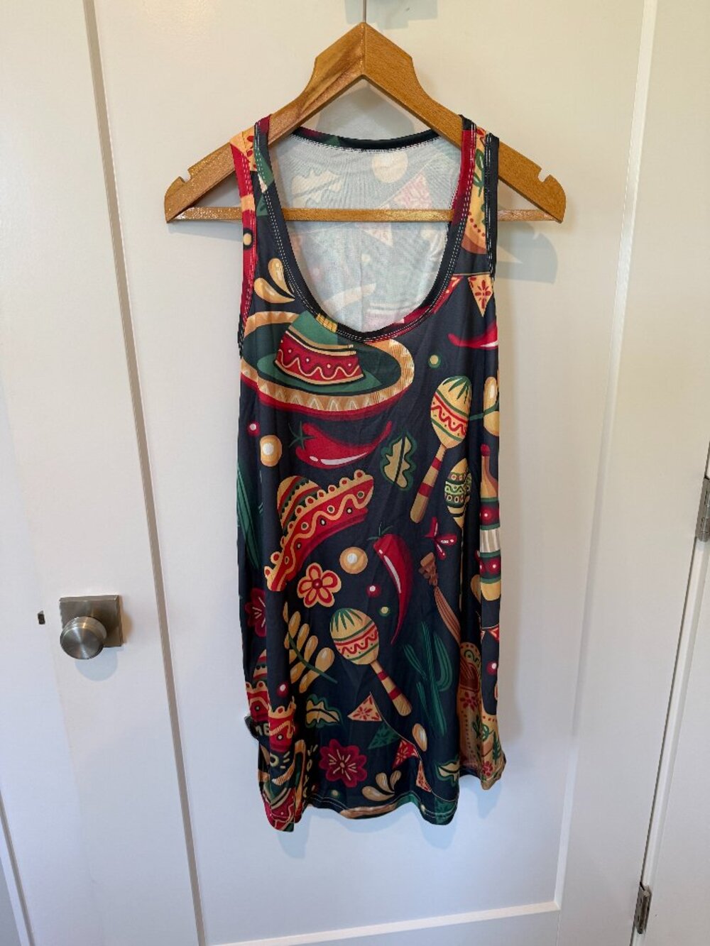 (NEVER WORN!) Woman's Med Sleeveless Dress - Mexican / Cinco de Mayo Themed